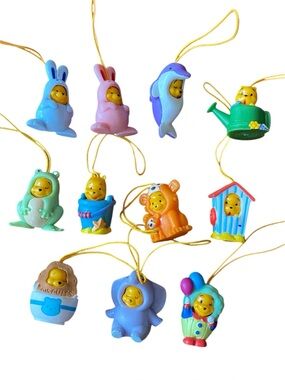 Peek A Pooh Lot of 11